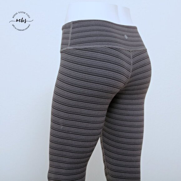 Lululemon High Times Pant Luxtreme Cyber Striped Coal Low Waist Crop Leggings - Picture 8 of 13
